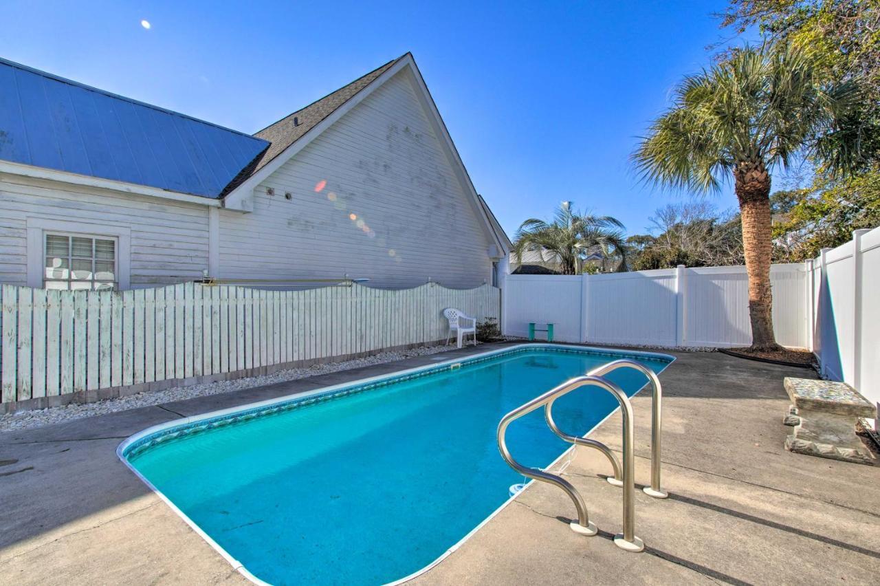 Southport Condo With Fire Pit, Deck And Private Pool Екстериор снимка