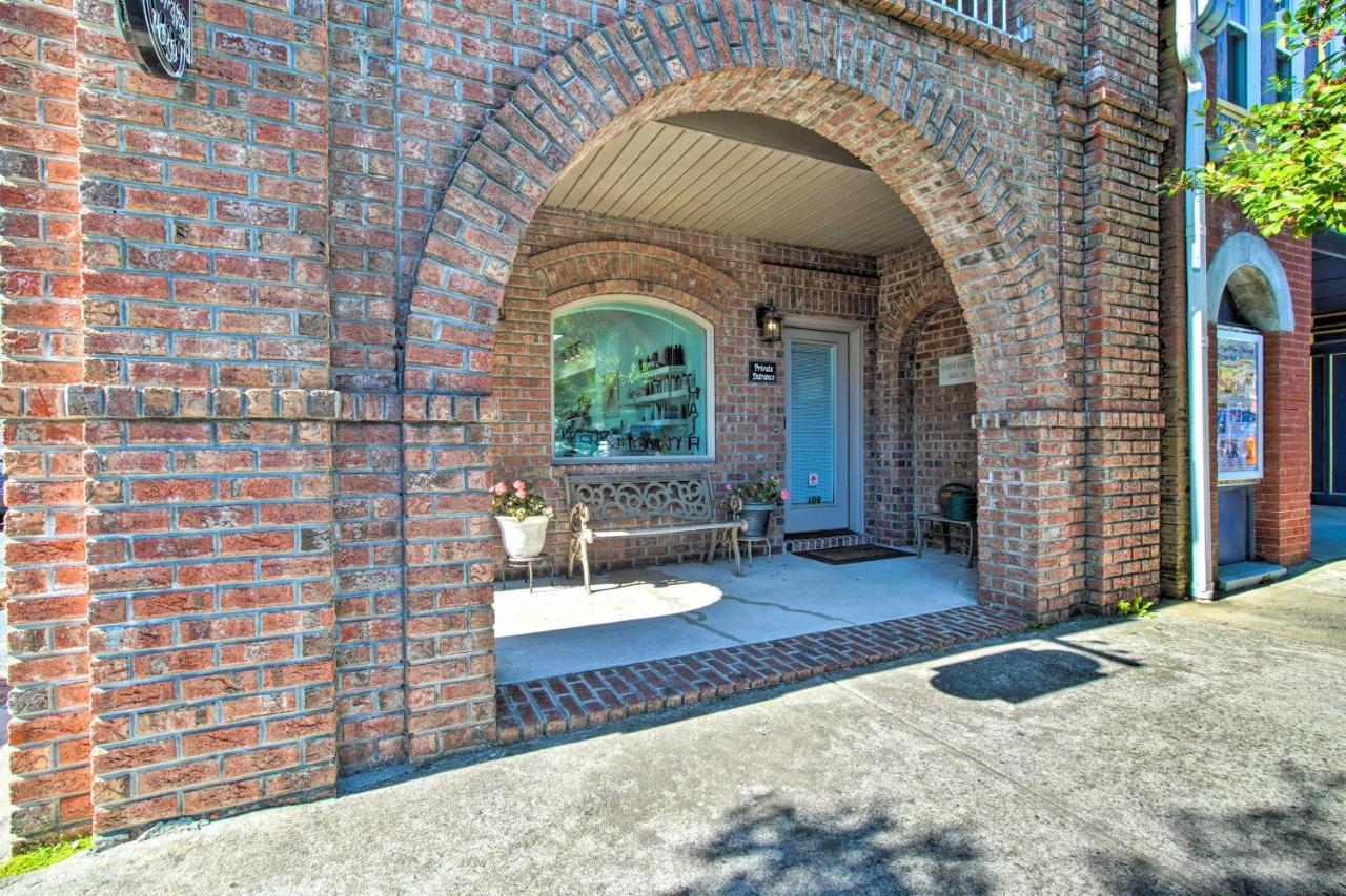 Southport Condo With Fire Pit, Deck And Private Pool Екстериор снимка